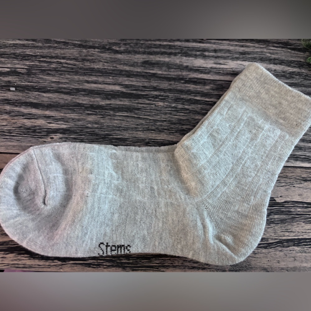 Stems Light Gray Ankle Socks